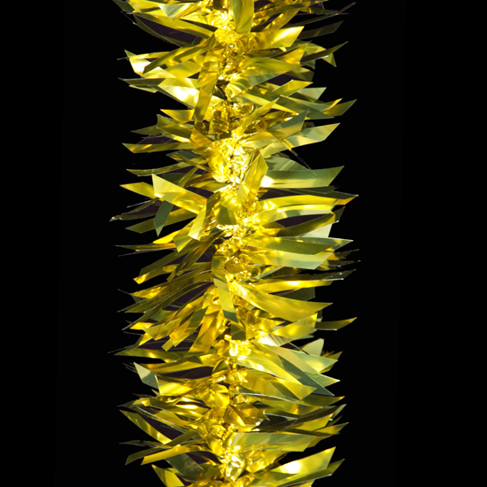Regular Cut V-Cut Metallic Garland