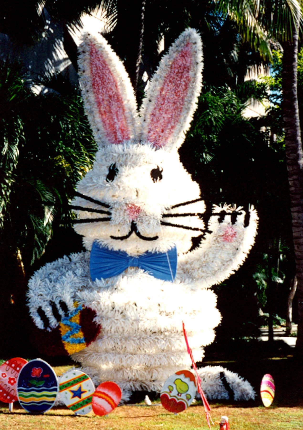 18' Easter Bunny