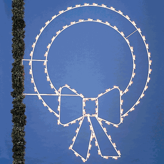 7' Wreath with Bow